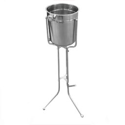 https://www.mtbeventrentals.com/wp-content/uploads/2019/09/champagne-bucket-with-stand-255x255.jpg
